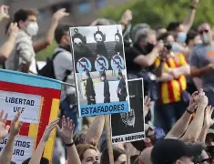 巴特勒两次率队冲进总决赛比分